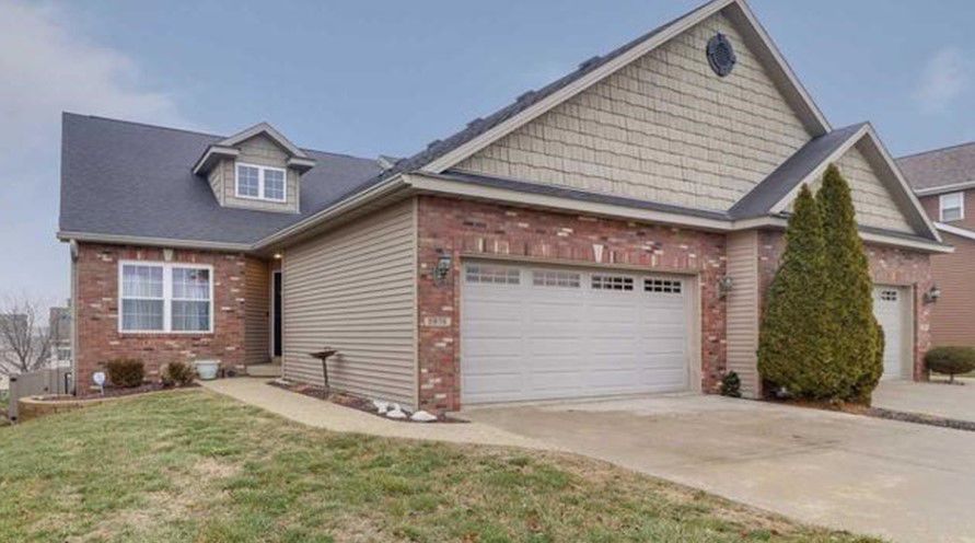 2876 Shepard, Normal $229,900